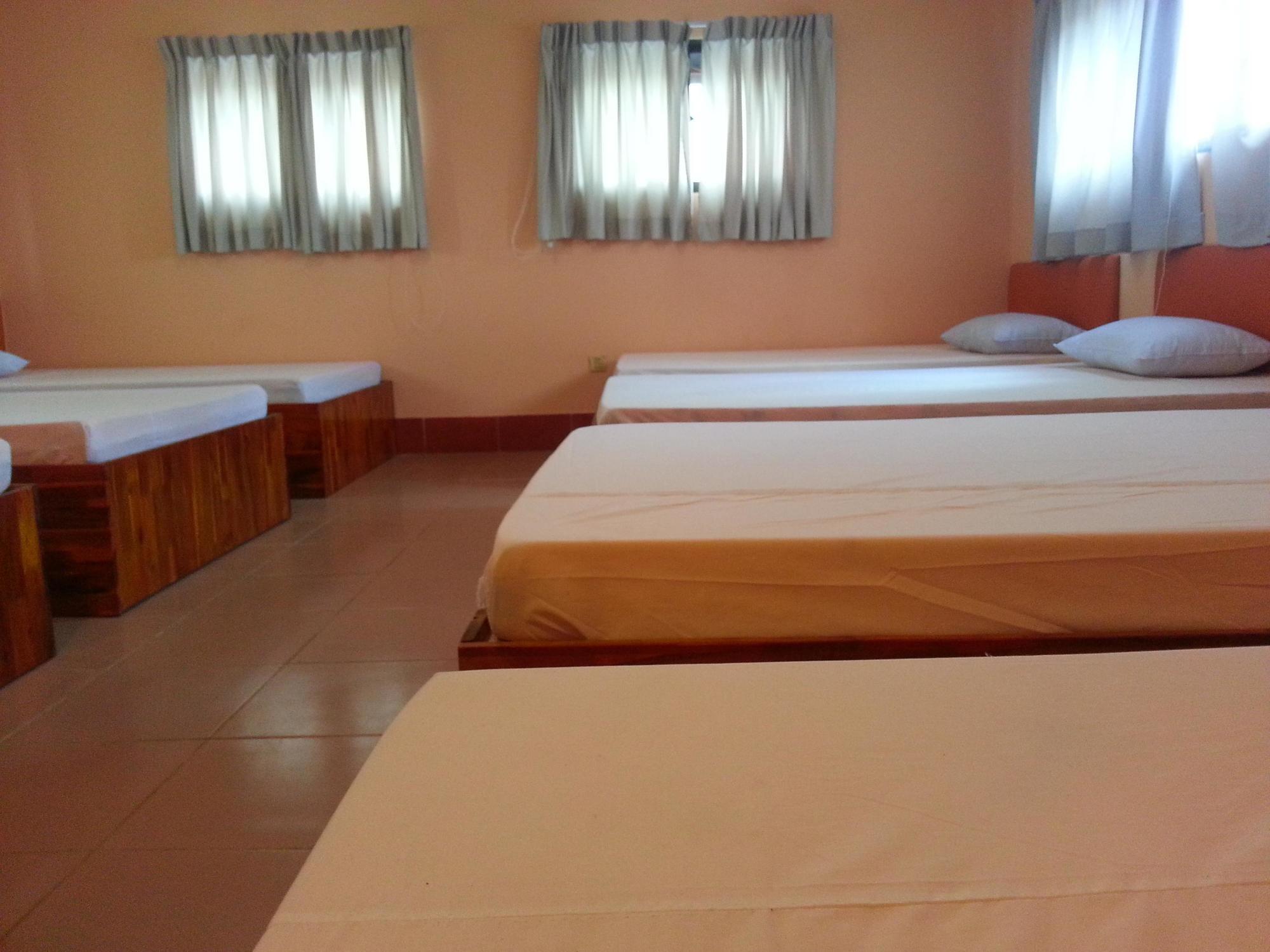 Grand View Guesthouse พนมเปญ ภายนอก รูปภาพ
